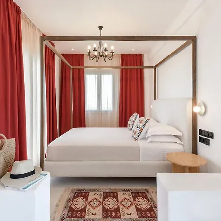 Kallisti Paros 4*