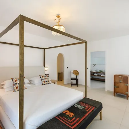 Kallisti Paros Naousa