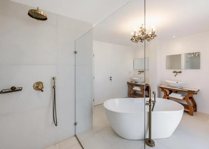 Kallisti Paros Naousa