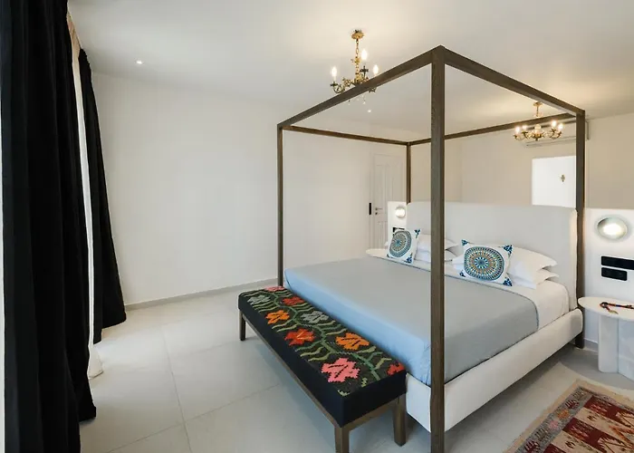 Kallisti Paros Naousa