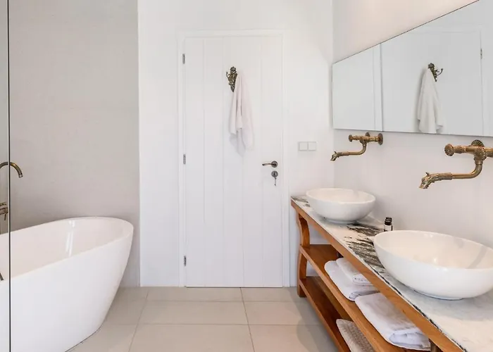 Апарт-отель Kallisti Paros 4*